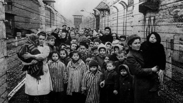 Holokost nedir? 6 milyon insanın katledildiği Holokost ne demek?