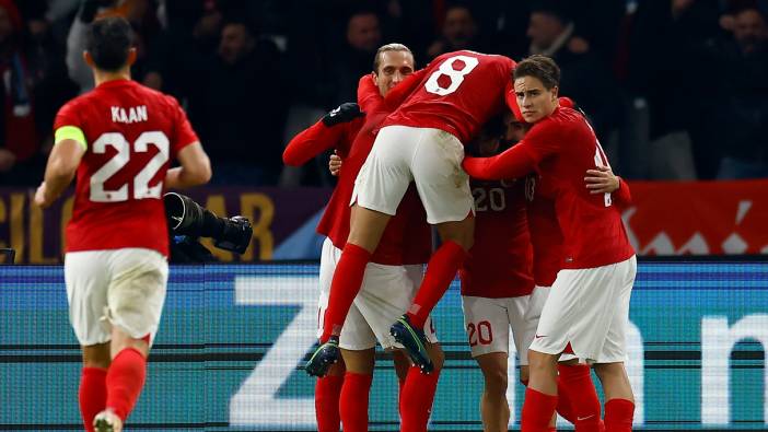 Türkiye deplasmanda Almanya'yı 3-2'lik skorla mağlup etti