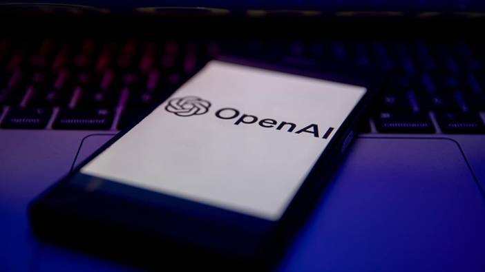 Yapay zeka şirketi OpenAI CEO'su Sam Altman görevinden ayrılıyor