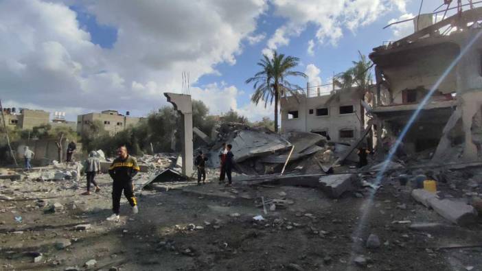 İsrail yerleşim bölgelerini hedef aldı: 30 ölü