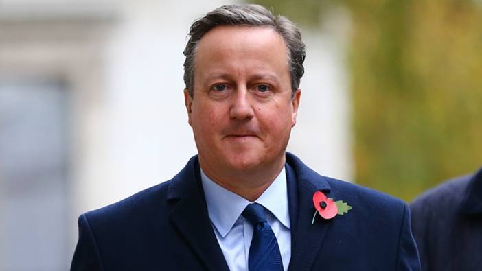 İngiliz Dışişleri Bakanı Cameron, Gazze'ye daha fazla yakıt girişine izin verilmesinin önemini vurguladı