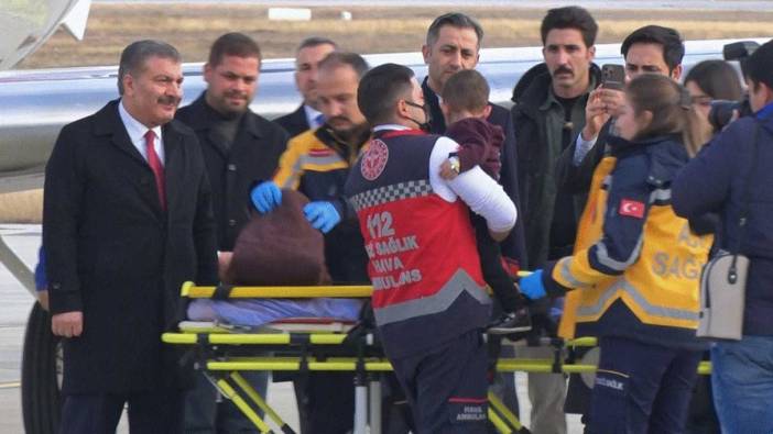 Gazzeli 3 yaralı çocuk Ankara'ya getirildi
