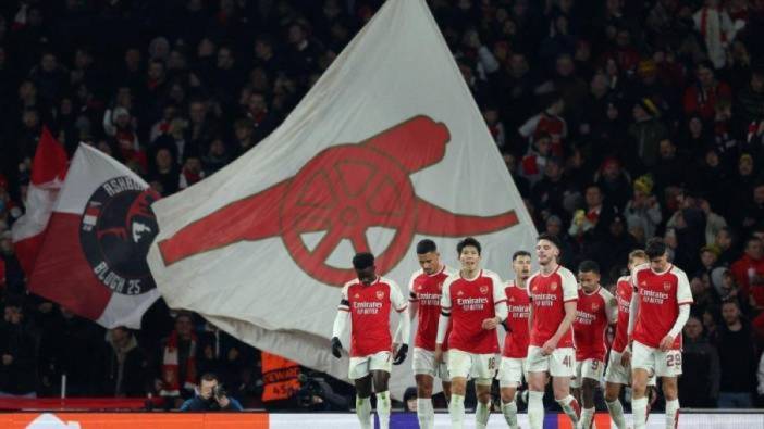 Arsenal, Şampiyonlar Ligi'nde gol olup yağdı
