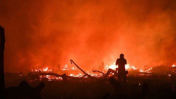 Brezilya'da 10 günde 8 bin yangın çıktı