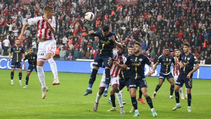 Samsunspor, Kasımpaşa'yı 4 golle geçti