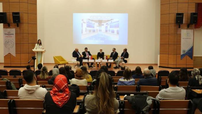 Samsun'da Sağlıkta Dijital Dönüşüm Paneli düzenlendi