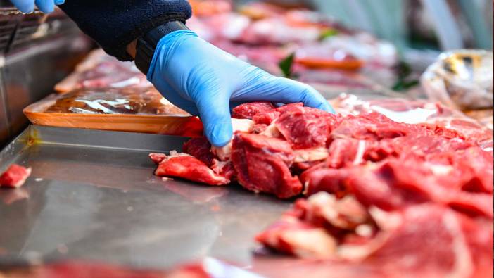 İthalata rağmen fiyatlar bir türlü düşmüyor: Kırmızı et fiyatları cep yakıyor