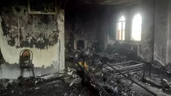 Çanakkale'de korkutan yangın: İş yerinde yangın çıktı, eve sıçradı! 5 saatte söndürüldü