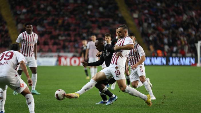Beşiktaş Hatayspor'u deplasmanda 2-1'lik skorla mağlup etti
