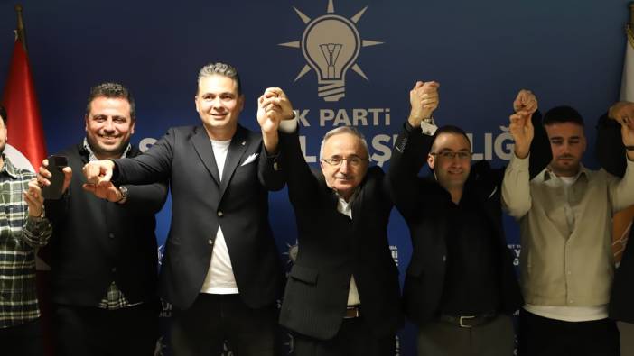 Samsun'da İYİ Parti'den istifa eden 11 kişi AKP'ye geçti