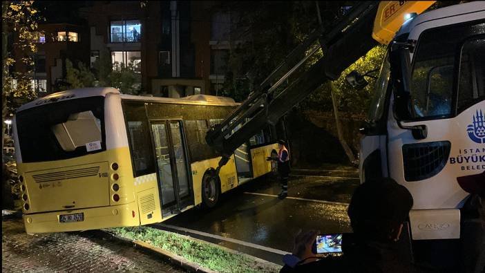 Beşiktaş'ta İETT otobüsü kaza yaptı: 2 yaralı