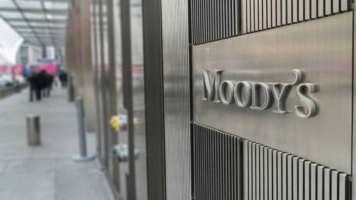 Moody's Türkiye'nin görünümünü pozitife çevirdi