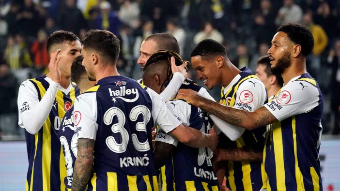 Fenerbahçe, Adanaspor'u 6-0'lık skorla mağlup etti
