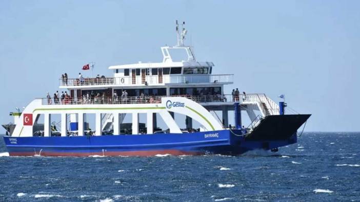 Bozcaada ve Gökçeada'ya feribot seferleri iptal edildi