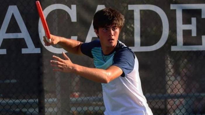 Milli tenisçi Atakan Karahan, Avustralya Açık gençler kategorisinde 2. tura çıktı
