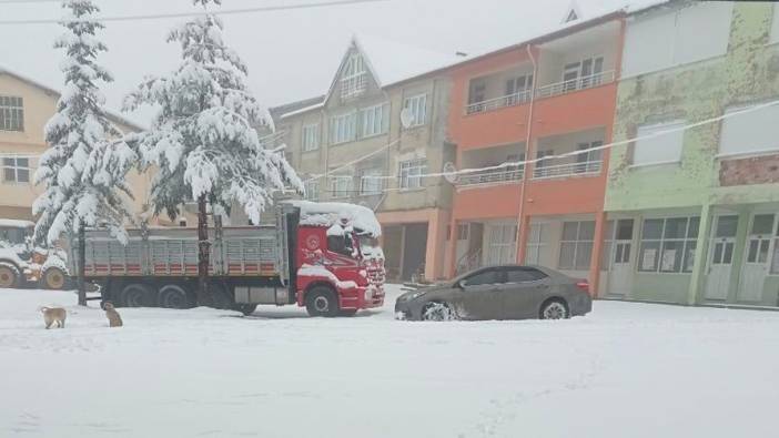 Zonguldak’ta kar yağı devam ediyor