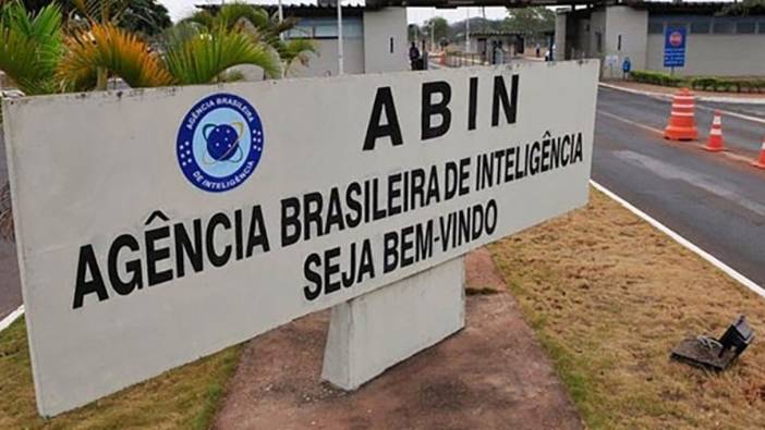 Brezilya istihbaratında casusluk soruşturması sırasında 5 daire başkanı kovuldu!