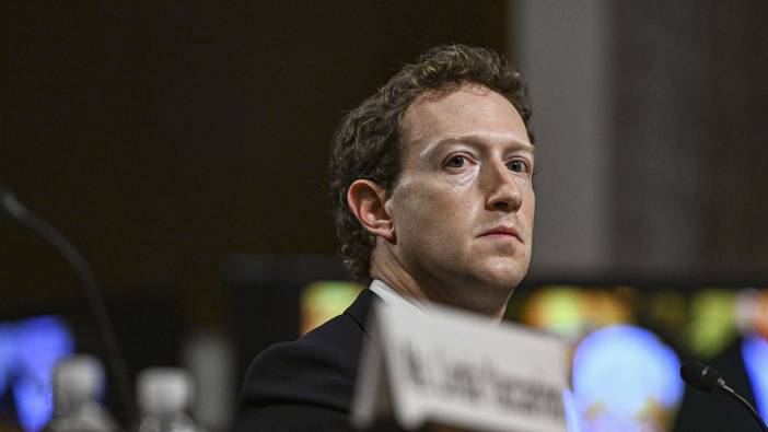 Zuckerberg, ABD Senatosu'ndaki oturumda özür dilemek zorunda kaldı