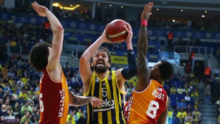 Türkiye Sigorta Basketbol Süper Ligi: Fenerbahçe: 90 - Galatasaray: 74