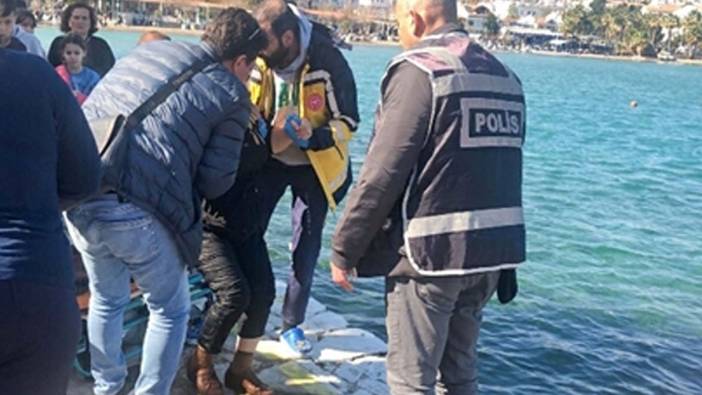 Muğla'da 'selfie' çeken iki kadın denize düştü