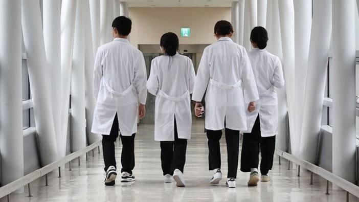 Güney Kore'de doktorlar greve gitti: Tüm ameliyatlar ertelendi!