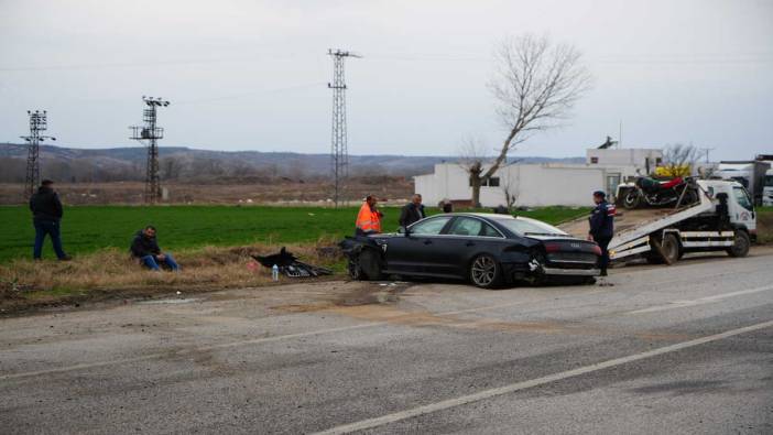 Edirne’de trafik kazası! Otomobille tır çarpıştı