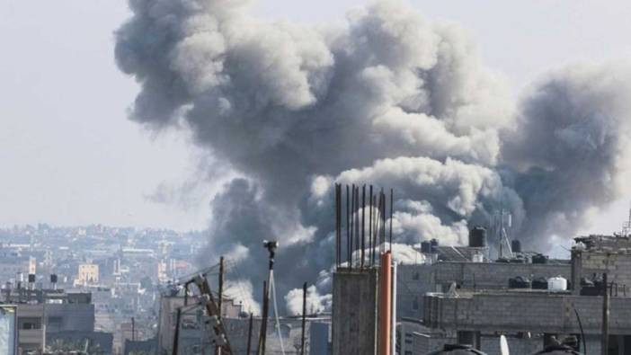 İsrail Zeytun ve Sabra mahallelerine saldırı düzenledi