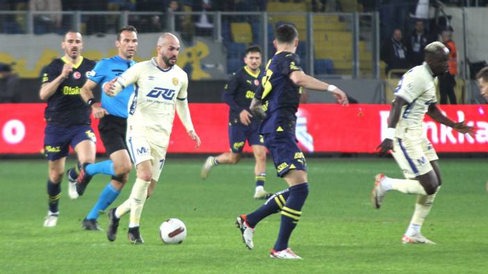 Fenerbahçe, Ankaragücü'ne 3-0'lık skorla yenildi
