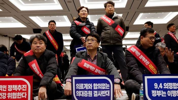 Güney Kore’de doktor grevlerini destekleyenlere baskın!