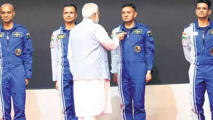Hindistan’dan uzaya astronot!