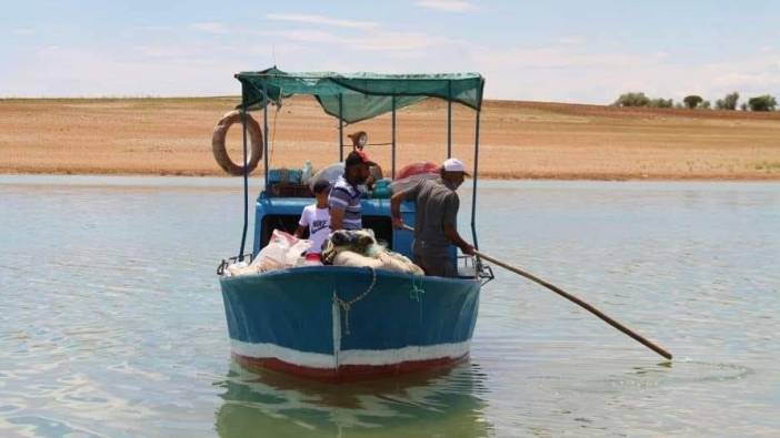 Balık avı yasağı başladı! Balıkçılar teknelerini karaya çekti