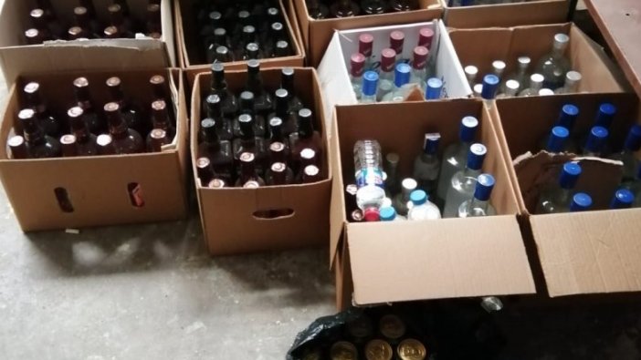 Gaziantep'te 258 şişe sahte içki ele geçirildi