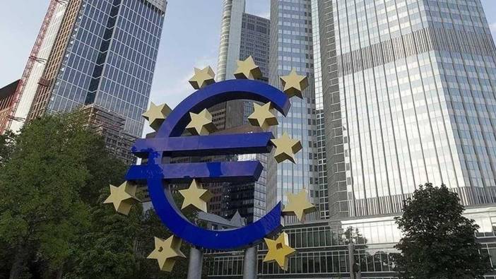 Euro Bölgesi'nde yatırımcı güveni 2 yılın zirvesinde