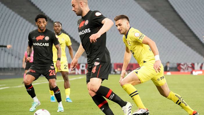 Fenerbahçe Fatih Karagümrük'ü 2-1'lik skorla mağlup etti