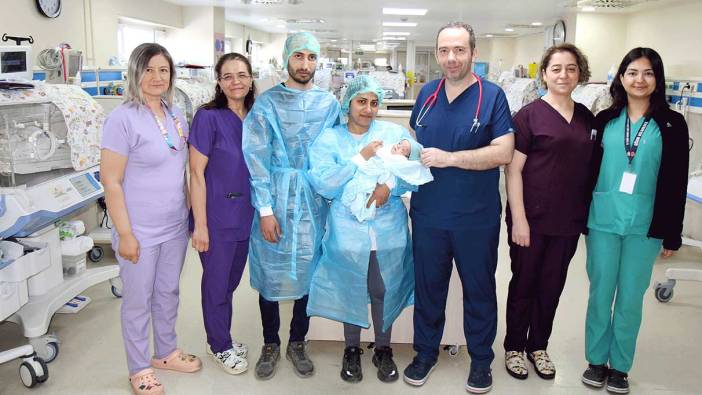 29 haftalık doğan bebek 75 günlük yaşam mücadelesinin ardından ailesine kavuştu
