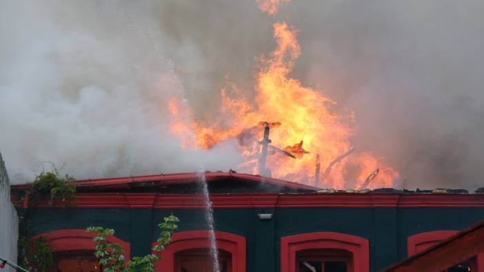 Kırklareli'de tarihi binada yangın
