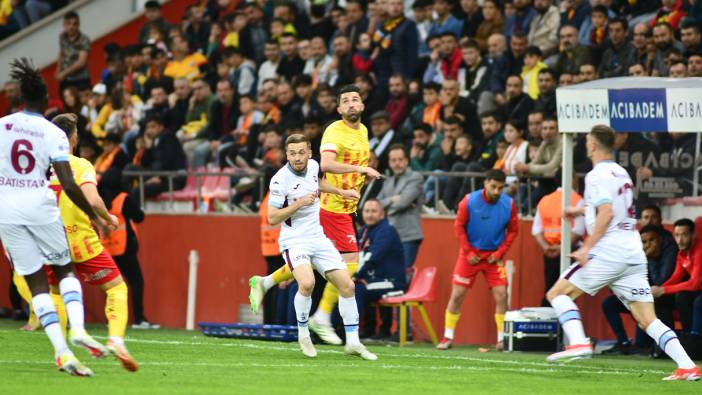Trabzonspor Kayserispor'u 2-1'lik skorla mağlup etti
