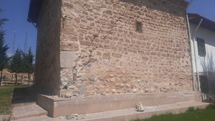 UNESCO Kültür Mirasına başvurusu yapılacaktı! O cami depremde hasar aldı
