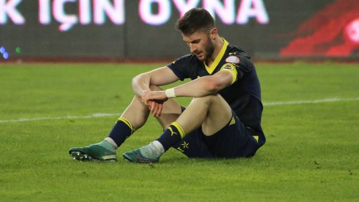 Fenerbahçeli futbolcular maç sonu üzüntü yaşadı
