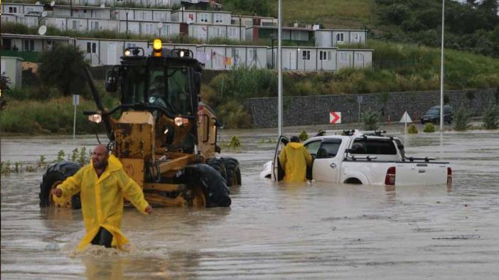 Hatay’da eğitime kısmi olarak 1 gün ara verildi