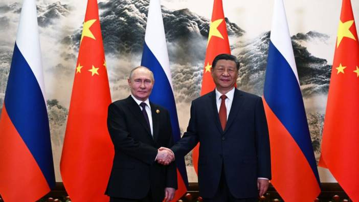 Putin ve Xi Pekin’de bir araya geldi