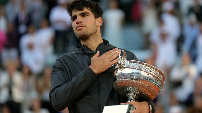 Carlos Alcaraz Roland Garros şampiyonu oldu