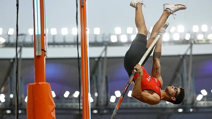 Ersu Şaşma Avrupa Atletizm Şampiyonası'nda bronz madalya kazandı