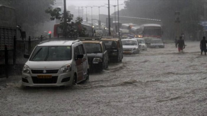 Hindistan'ın kuzeyinde sel: 59 kişi öldü
