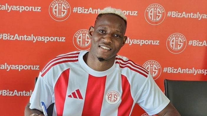 Antalyaspor Moussa Djenepo'yu transfer etti