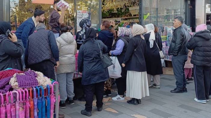 İndirimli alabilmek için birbirlerini ezdiler! Bu defaki ne telefon ne de kozmetik