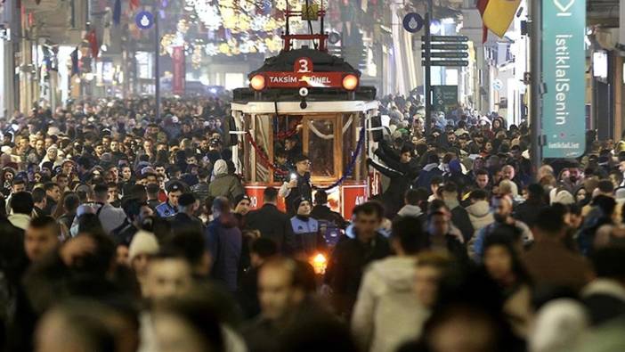 İBB'den yılbaşı tedbirleri: Ulaşım ücretsiz, metro 24 saat