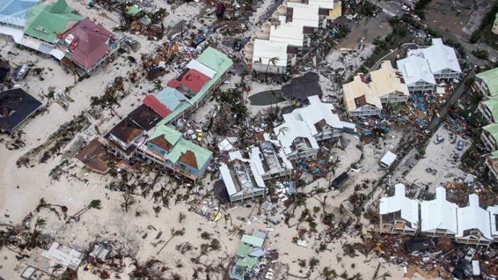 Irma kasırgası şiddetini kaybediyor