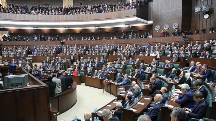 AKP'de grup başkanvekilliği seçimi yapıldı