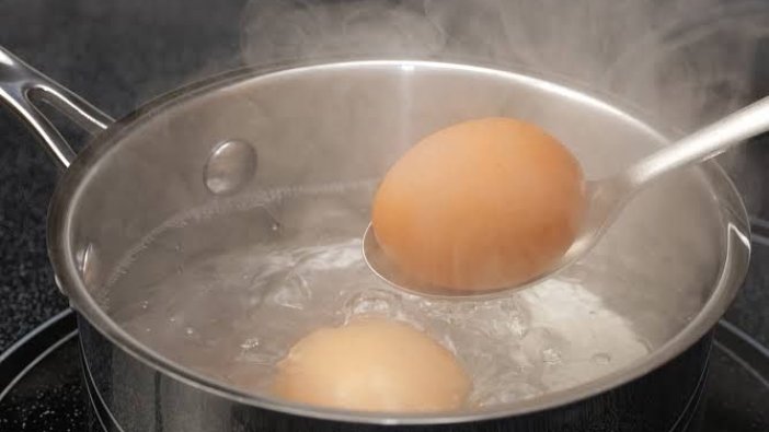 Haşlanmış yumurta suyunu atmayın!